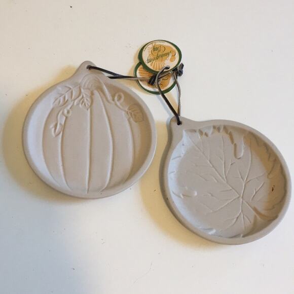 Hermitage Pottery Sandstone pumpkin & fall leaf - Autum leaves - Picture 4 of 6